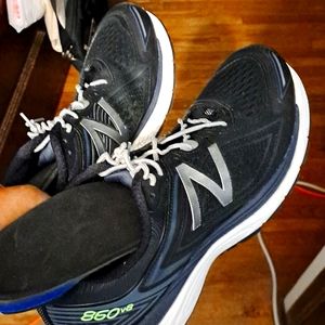 New balance shoes